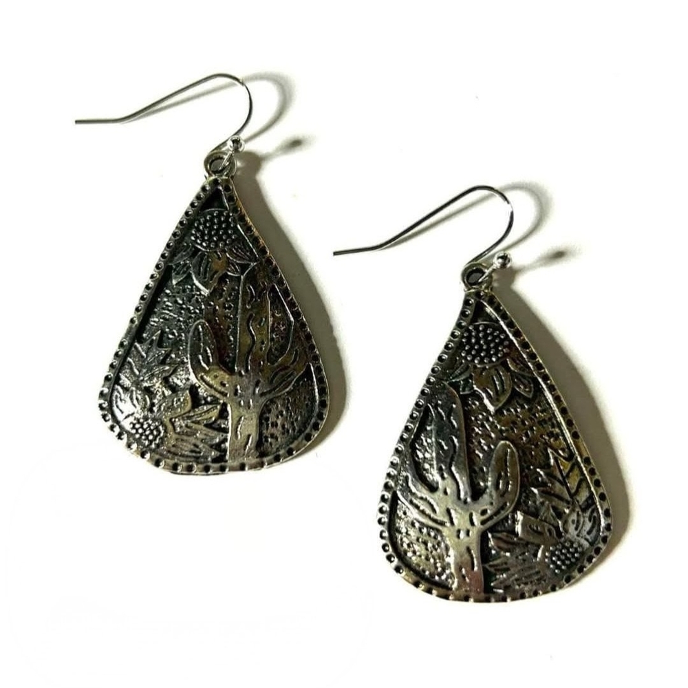 Bloom Cactus Silver Tone Nature-Inspired Earrings Western Southwestern New